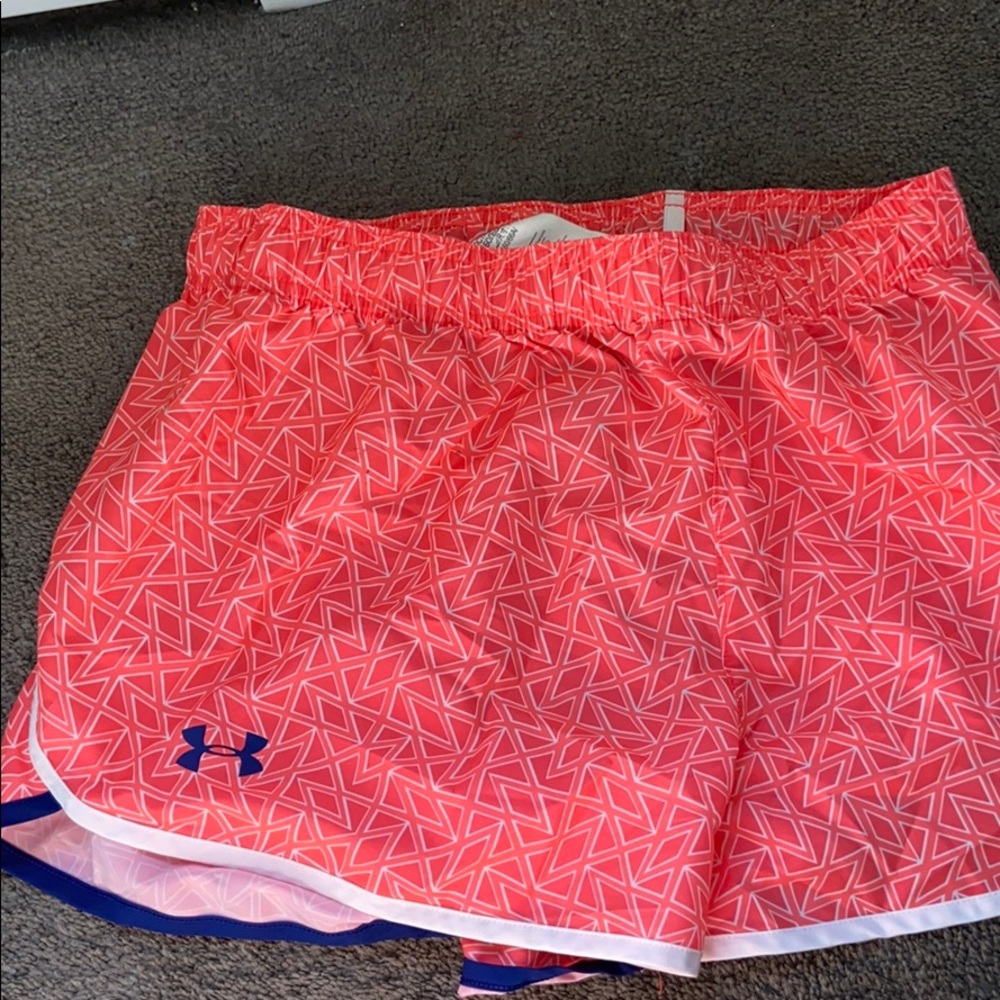 Youth Under Armour Shorts Size: XL